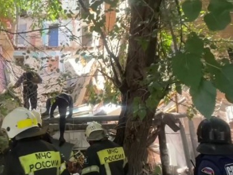 Власти Астраханской области опровергли данные о пострадавших при обрушении дома