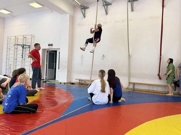 Калужская молодёжь размялась со стражами порядка