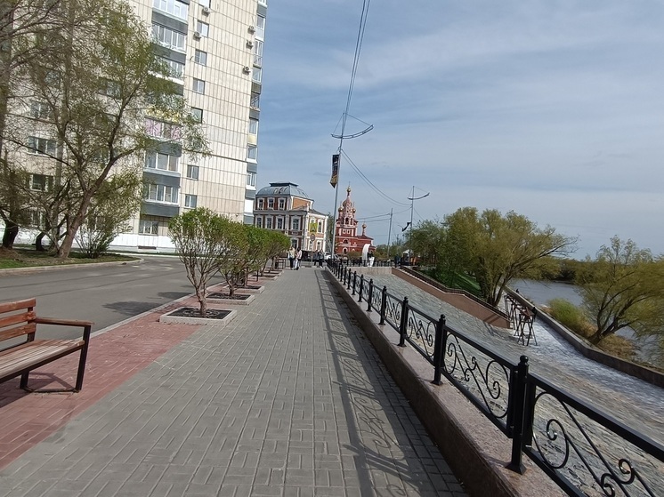 Жителя Курганской области обвиняют в убийстве гостя ножом