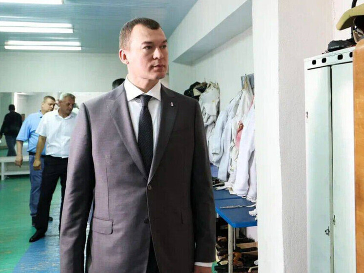 Министр спорта оценил прогресс в восстановлении спортивных объектов ЛНР