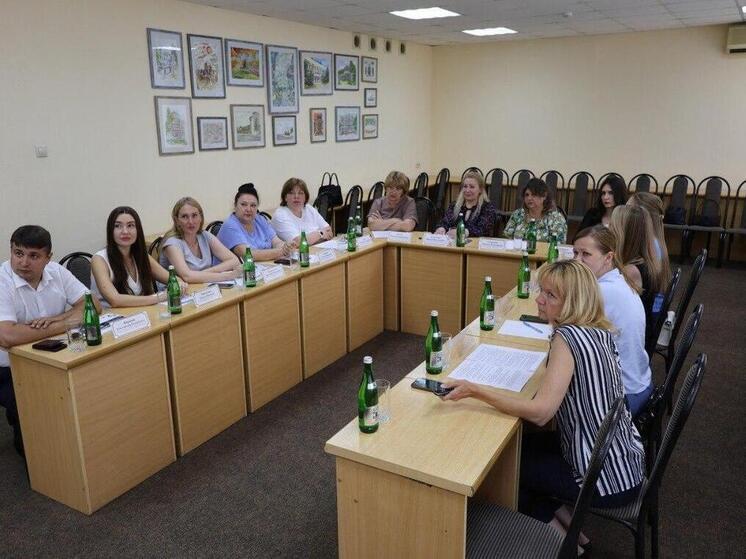 Делегация Херсонской области провела круглой стол в министерстве труда Краснодарского края