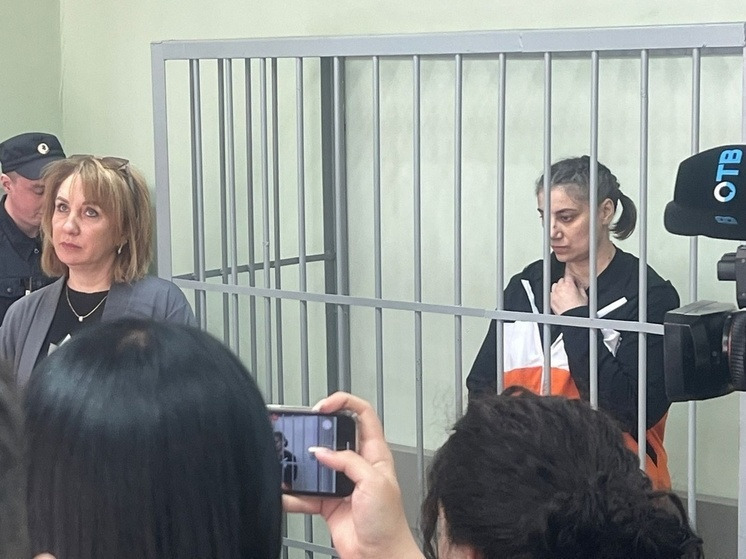 Свердловский областной суд вынес суровый приговор 36-летней Веронике Наумовой, признанной виновной в убийстве шестилетнего Далера Бобиева, находившегося под её опекой