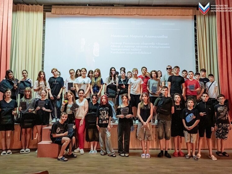 Театральный интенсив в Бердянске: «Юг молодой» завершился мастер-классом по сценическому мастерству для запорожцев