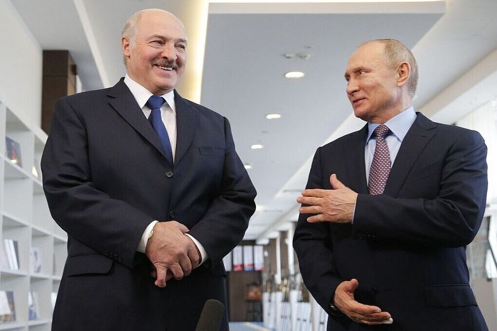 Пресс-секретарь Эйсмонт: Лукашенко планирует договориться с Путиным о встрече