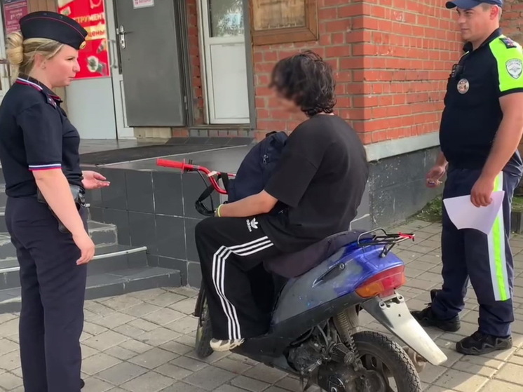 В Курске продолжают ловить подростков-нарушителей на мопедах