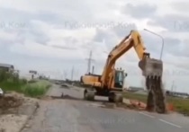 Водитель экскаватора в Губкинском устроил бунт