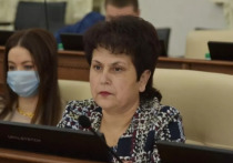 29 июля стало известно о том, что в администрацию Первомайского района Алтайского края нагрянули силовики. По данным портала «Амител», правоохранители могли задержать главу района Юлию Фролову прямо в рабочем кабинете.