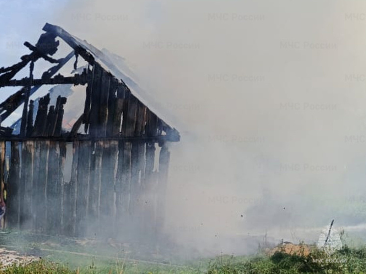 В Хвастовичах вспыхнул пожар