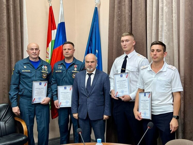 Силовики из Обнинска получили награду за спасение человека на празднике