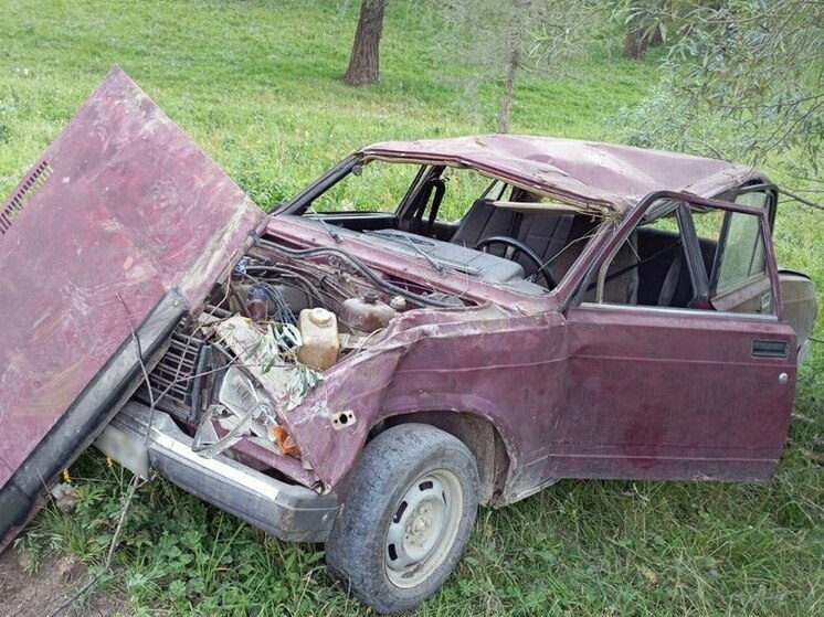 На Алтае пьяный водитель устроил ДТП с переворотом. Пассажирка попала в больницу