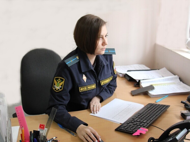 За травму сотрудницы на производстве с коммунальщиков взыскали 300 тысяч рублей