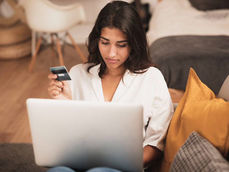 Уже с осени начнут действовать ограничения по банковским картам — назван новый лимит