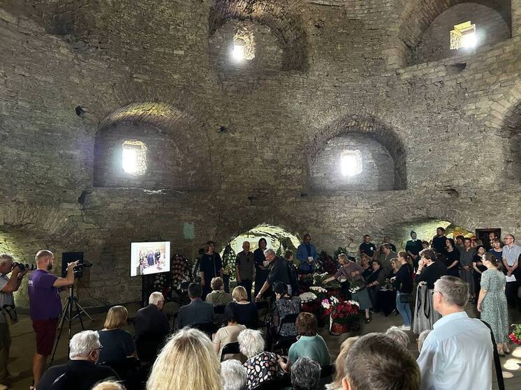 Началось прощание с Ингой Лабутиной