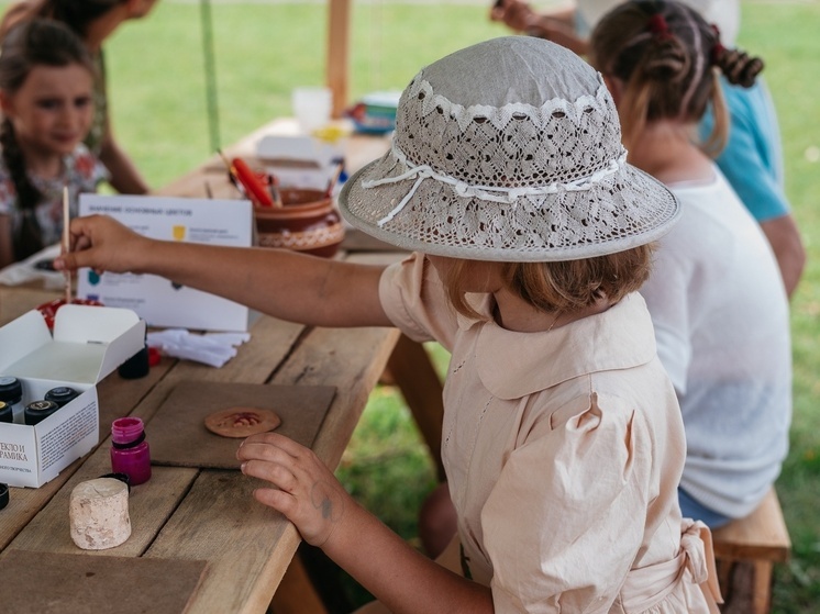 Псковичей приглашают на мероприятия в Палатах у Сокольей башни
