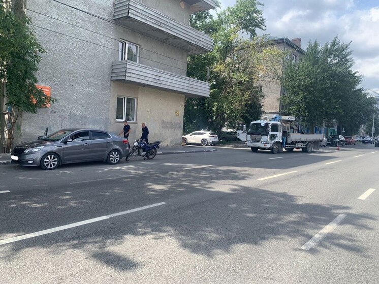 Мотоциклист пострадал в ДТП на Большевистской в Новосибирске
