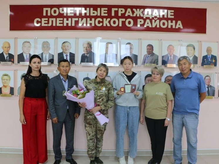 Медсестра из Бурятии получила государственную награду за подвиг в зоне СВО