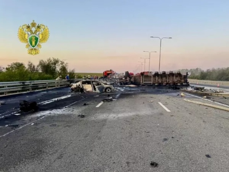 Личности погибших в ДТП под Аксаем не могут установить