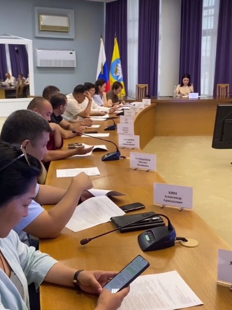 В Элисте обсудили трудоустройство иностранцев