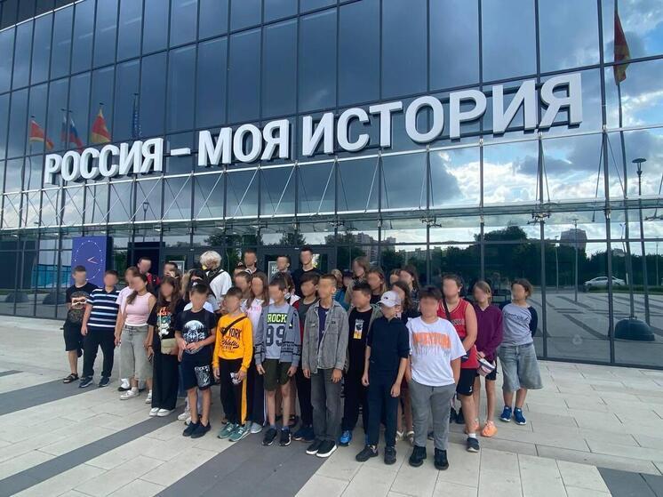 Дети из Бердянска познакомились со столицей Верхневолжья поближе