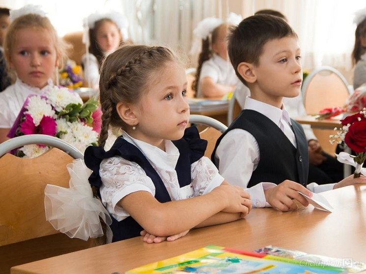 Выплаты родителям первоклассников в этом году в Костромской области сохранятся