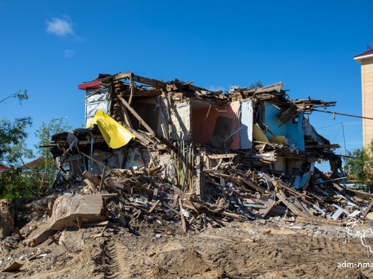 Очередной старый дом снесли в Нарьян-Маре