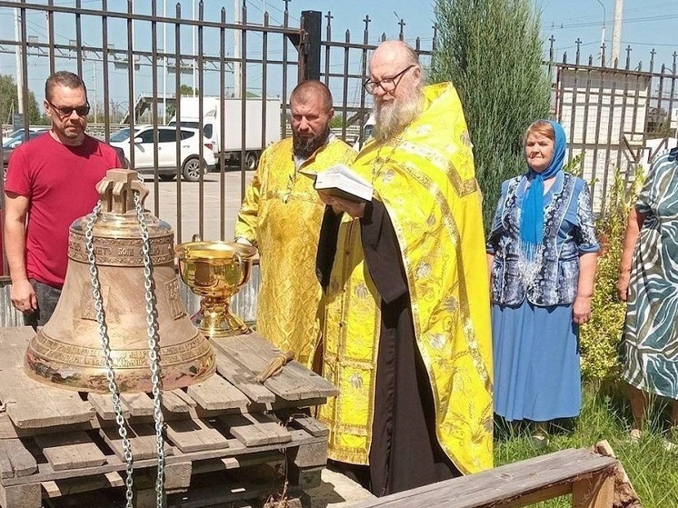 В Рязани осветили колокола храма Царственных страстотерпцев