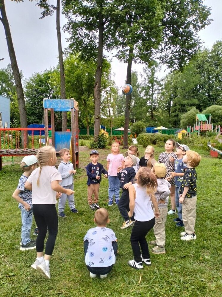 Тематическую неделю «Летние забавы» провели в детском саду «Золотой ключик» в Серпухове