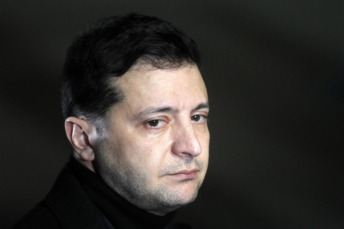 Экс-разведчик США Риттер: народ Украины находится в заложниках у западных стран
