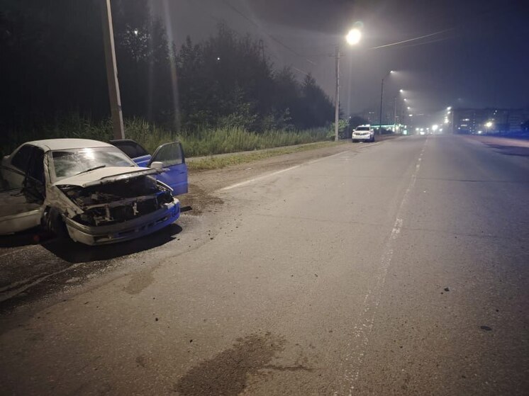 Погоня в Ливадии: ранее судимый угонщик на Toyota протаранил внедорожник и столб