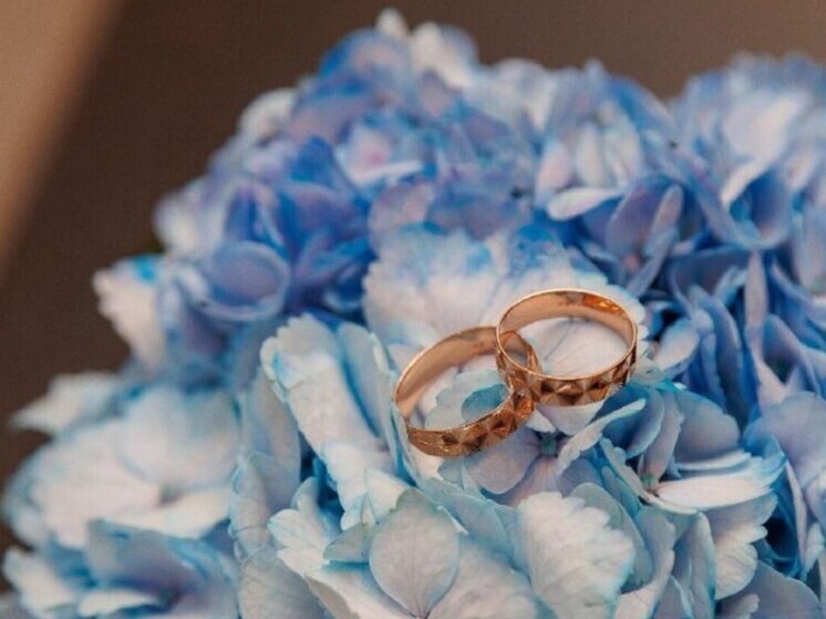 За кражу кольца осудили жительницу Белогорска Амурской области