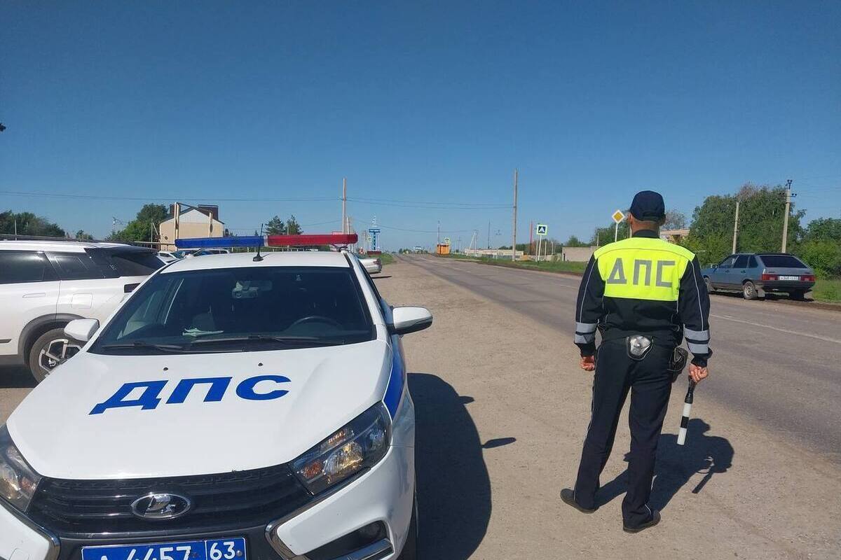 В Самарской области при смертельном ДТП погибли водитель и пассажир «весты»