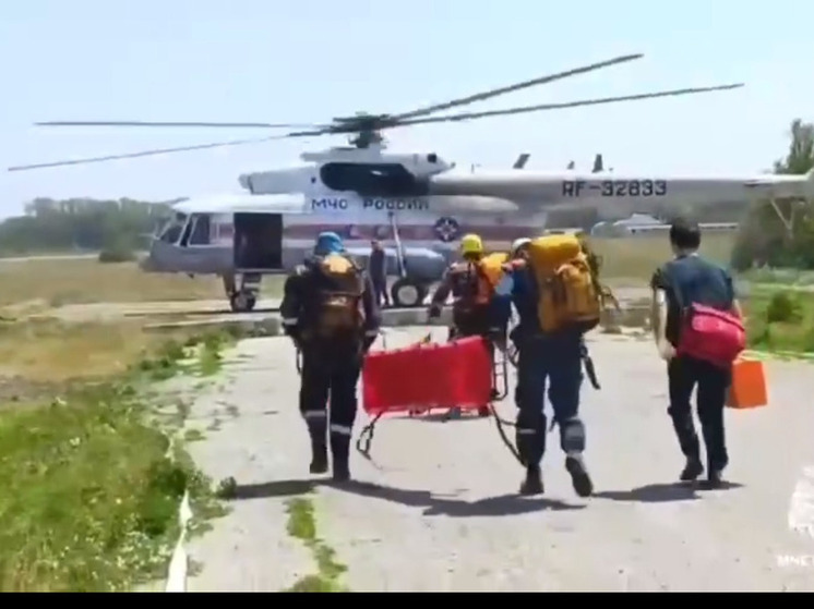 В Карачаево-Черкесии эвакуировали мужчину с высокогорного озера Кяфар