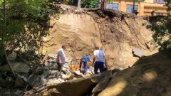В Кисловодске продолжается разбор завалов после обрушения грунта в санатории «Москва»