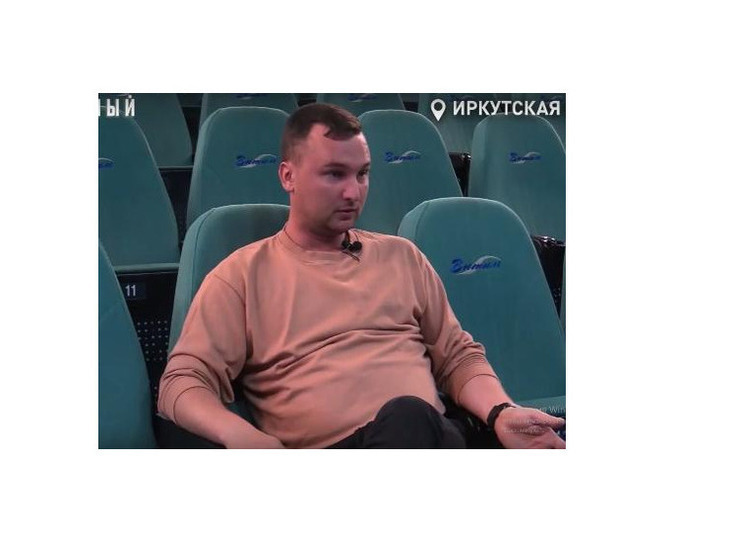 Режиссер из Крыма создал первый в Иркутской области коллектив ходулистов