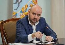 Губернатор Самарской области Вячеслав Федорищев на заседании комиссии по чрезвычайным ситуациям и пожарной безопасности обозначил ключевые приоритеты подготовки региона к осенне-зимнему сезону