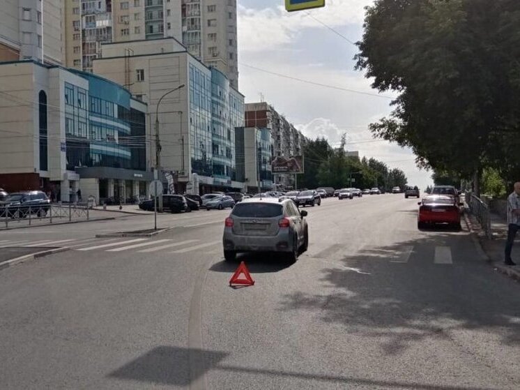 В Новосибирске девочку на электросамокате сбили на пешеходном переходе