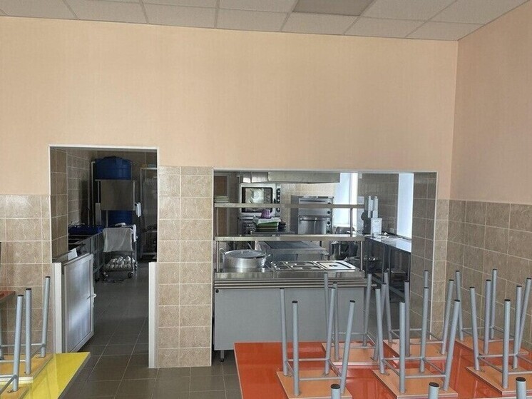 Министр образования ДНР проверяет готовность школ по питанию и водоснабжению к новому учебному году