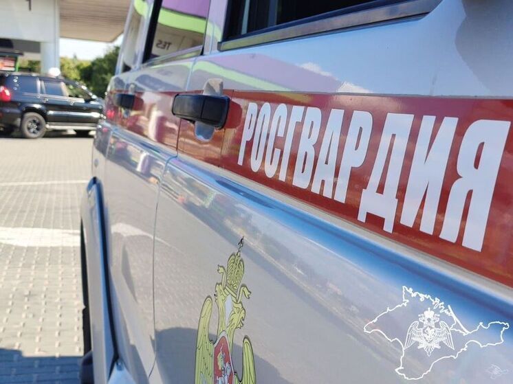 На заправке в Евпатории росгвардейцы задержали пьяного водителя без прав