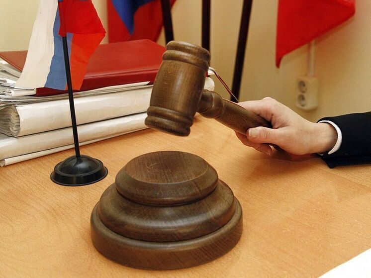 В Брянске женщину приговорили к 10 годам за убийство лежавшего на диване мужа