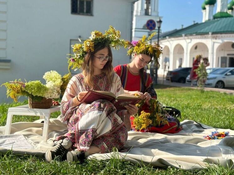 Макушка лета в Костроме: как Штаб общественной поддержки оживил древние традиции