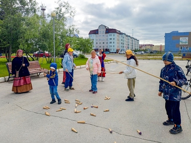 ЭКЦ НАО провел мероприятие на центральной площади Нарьян-Мара
