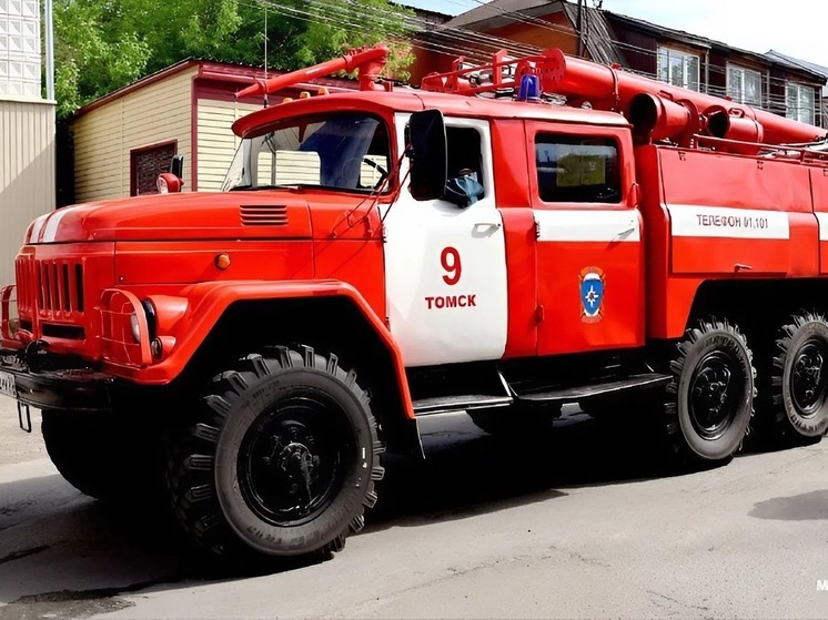 Томские огнеборцы потушили 3 пожара за сутки