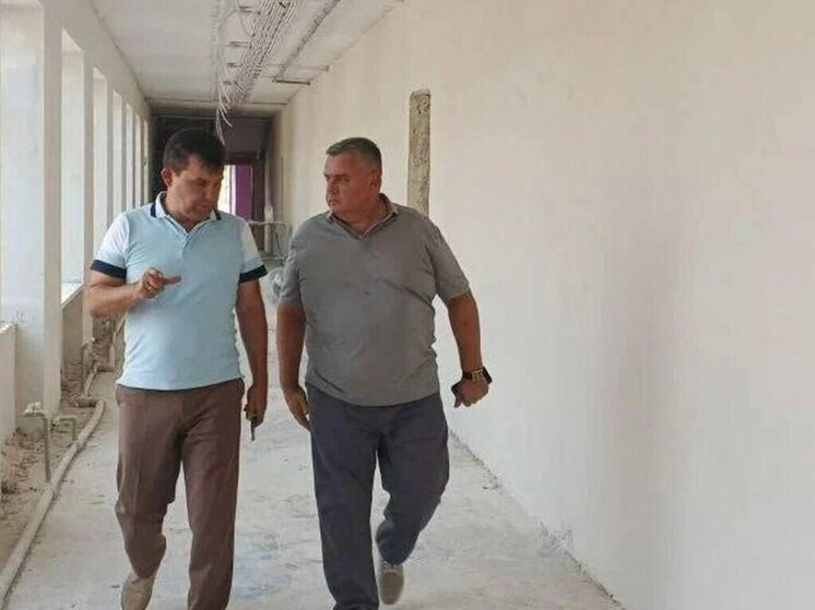 Заместитель председателя Правительства Херсонской области посетил объект ремонта Адыгеи в селе Вольном