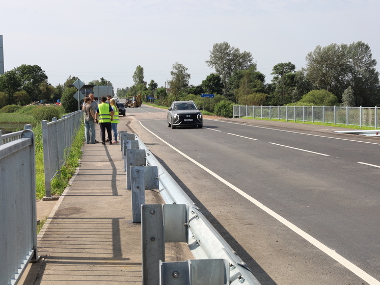 Ремонт моста через реку Лада завершили в Пыталовском районе