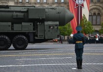 В ответ на резкие выпады бывшего президента США Дональда Трампа в свой адрес в социальной сети Truth Social заместитель председателя Совета безопасности РФ Дмитрий Медведев прибег к характерной иронии и напомнил о легендарной советской системе сдерживания, известной как "мёртвая рука" (Dead Hand)