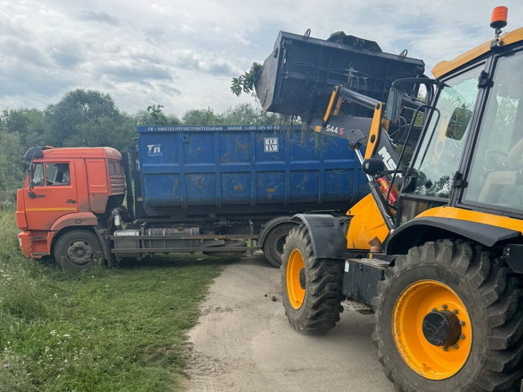 В Курске убрали незаконную свалку рядом с Гуторовским пляжем