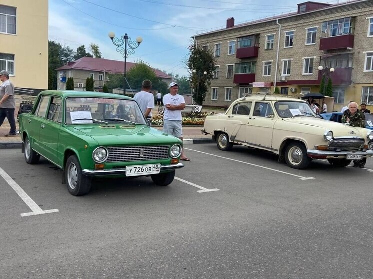 В Липецкой области показали легенды советского автопрома
