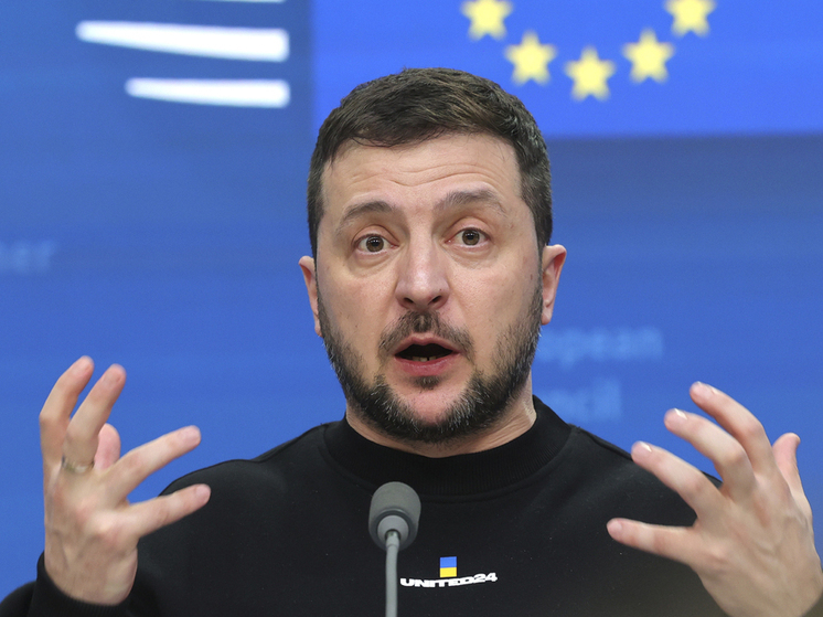 Дубинский заявил о полной беспомощности Зеленского перед протестами