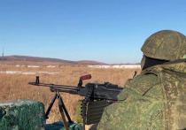 Военнослужащий из отряда «Русь» Добровольческого корпуса группировки войск «Юг» Российской Армии больше недели в одиночку удерживал важную позицию под Часовым Яром, прикрывая освобождавших город сослуживцев