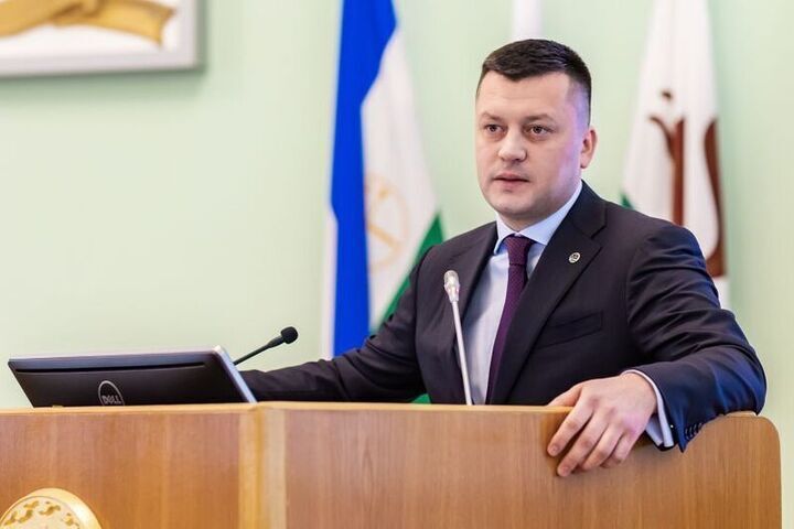 Ратмир Мавлиев вновь вошел в топ-5 рейтинга по оценке работы мэров